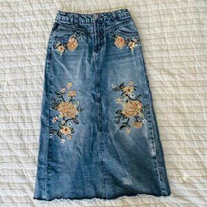 Nordstom TRUCE Kids' Sequin Floral Embroidered Maxi Jean Skirt Girl Size 8 FLAW